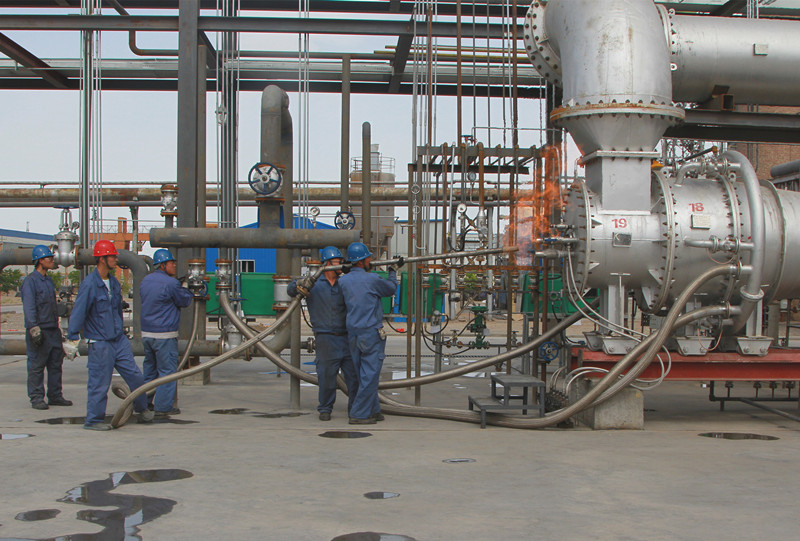 喜讯嘉能化工公司二期生产线顺利点火